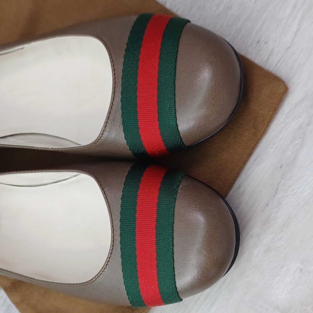 Gucci Vintage Classic Ballet Flat- Never Worn - Picture 2 of 13